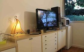 Nice Studio In The Heart Of Sceaux
