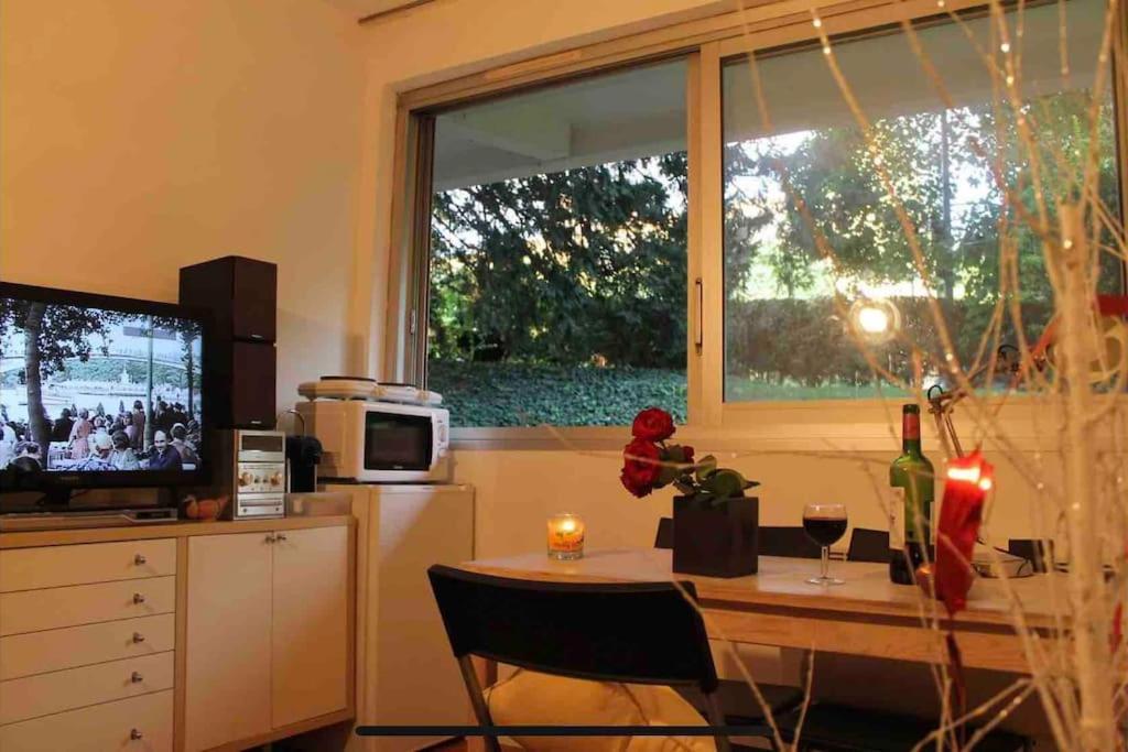 Appartement Nice Studio In The Heart Of Sceaux à Sceaux  Extérieur photo